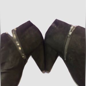 🇨🇦🎁FREE with purchase Sz9 Black Suede Boots